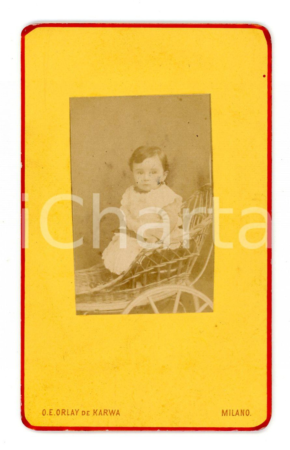 Fotografia d epoca originale 1900 ca MILANO Bimba su carrozzina in vimini  Foto O.E. ORLAY DE KARWA  CDV 1