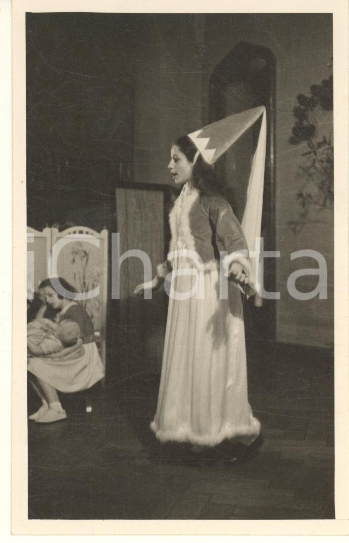 Fotografia d epoca originale 1938 MILANO Istituto Vittoria Colonna  Festa di Carnevale  Foto cartolina 2 1