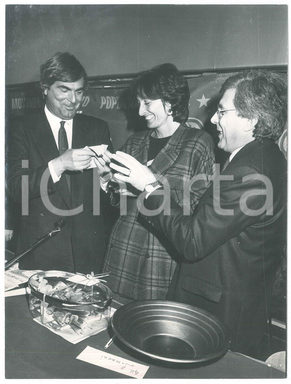 Fotografia d epoca originale 1987 NOVI LIGURE Evento Movimento Sportivo Popolare Italia  Sara SIMEONI 2 1
