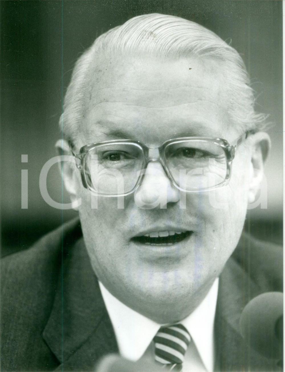 Fotografia d epoca originale 1986 BONN Ritratto di Gerhard STOLTENBERG Ministro Finanze Fotografia 1 1
