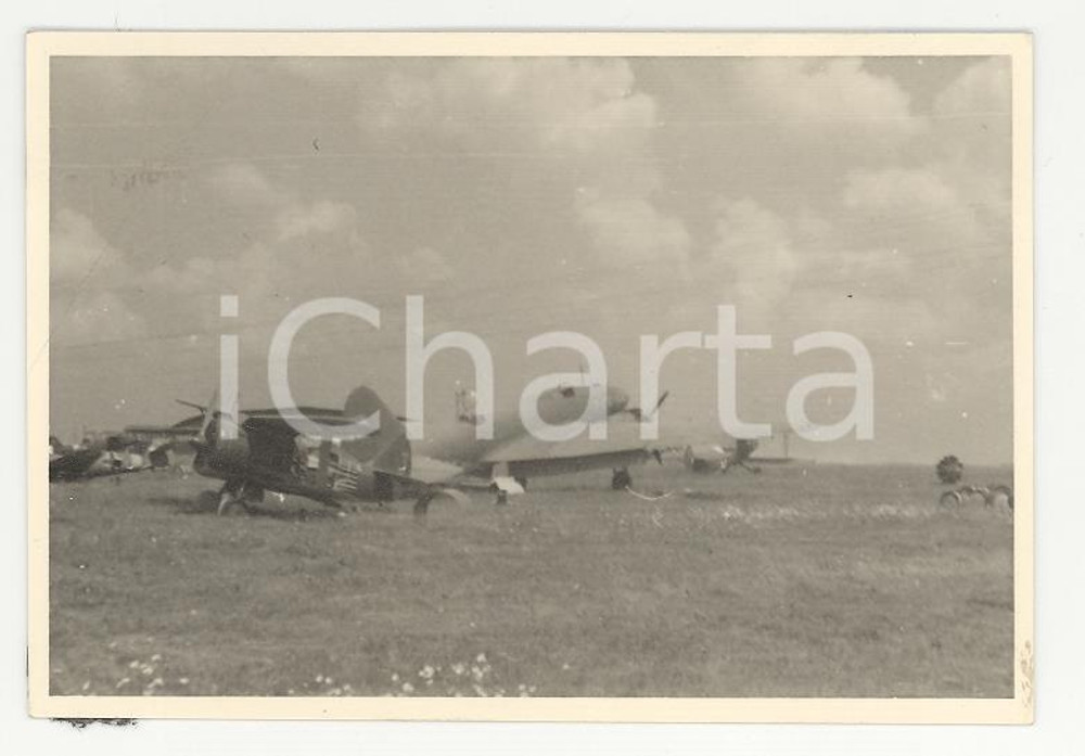 Fotografia d epoca originale 1942 WW2 MINSK Campo d aviazione  PHOTO cm 9 x 6 1