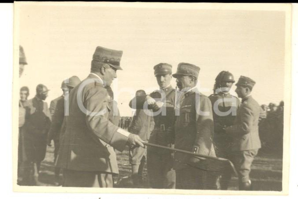 Fotografia d epoca originale 1916 WW1 ZONA DI GUERRA Gruppo di ufficiali durante ispezione Foto 9x6 2 1