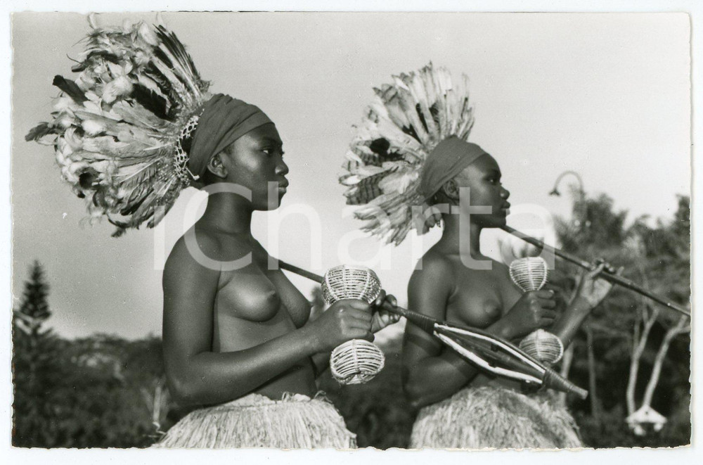 1950 ca CONGO BELGE Danseuse Wangatas - Carte postale ETHNIC NUDE FP NV Cartolina d'epoca, non viaggiata.FOTOGRAFO: Photo-Home, Leopoldville CONDIZIONI:GOOD/buonoFORMATO: 14x9 cm originale e autentica 1