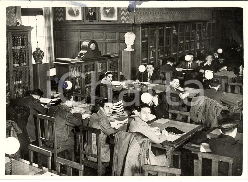 Fotografia d epoca originale 1937 MILANO Sala studio biblioteca scolastica  Foto ANIMATA 1 1