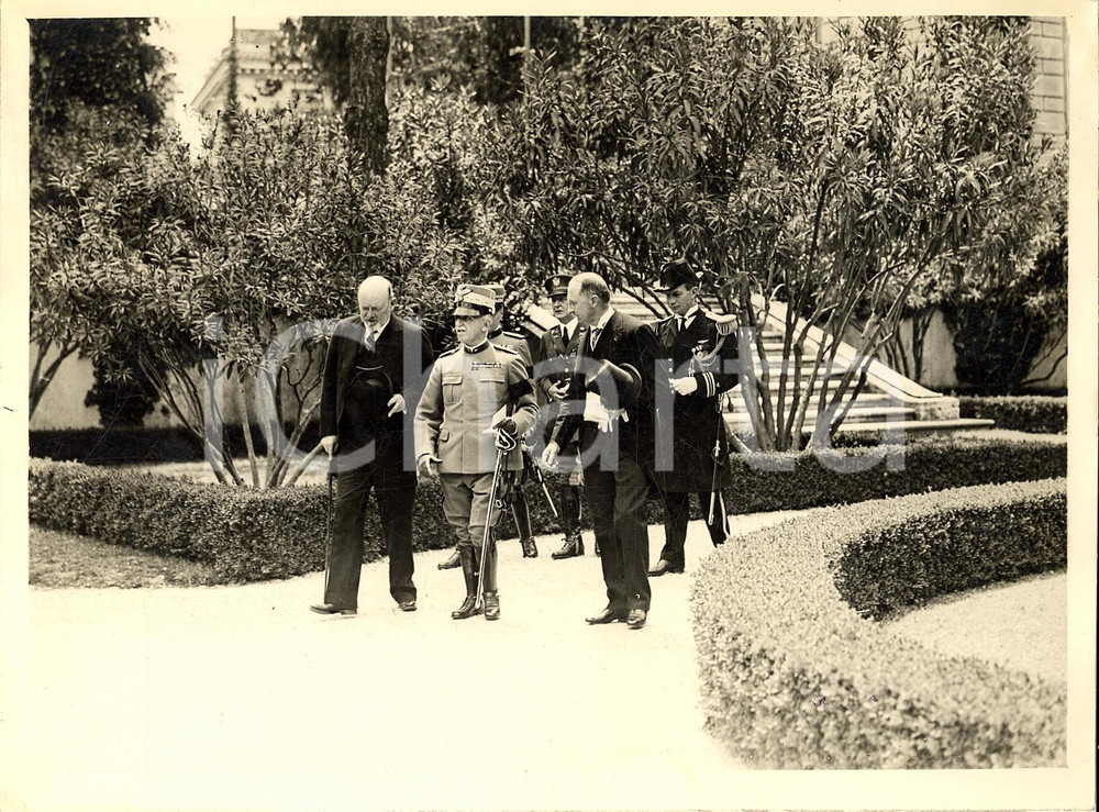 Fotografia d epoca originale 1932 ROMA VITTORIO EMANUELE visita Accademia Americana  Foto 1