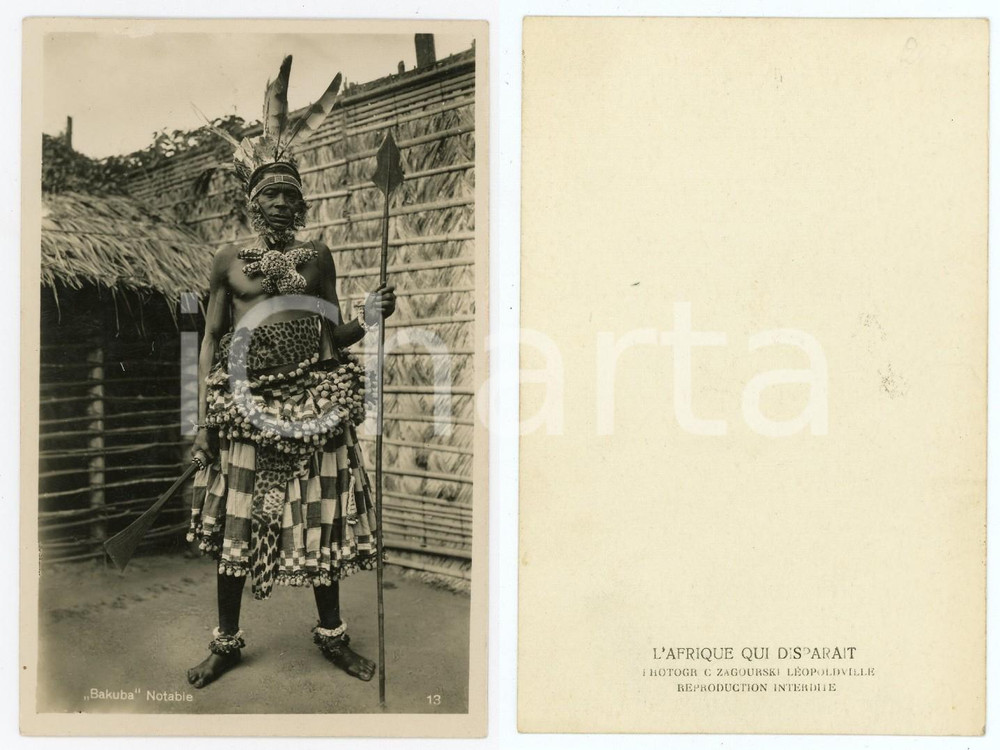 1930 ca C. ZAGOURSKI «L'Afrique qui disparaît» BAKUBA - Notable ^Photo n.13  Fotografia originale d'epoca, appartenente alla serie «L'Afrique qui disparaît» del fotografo Casimir Zagourski (Léopoldville). CONDIZIONI:GOOD/buonoFORMATO: 9x14 cm originale e autentica 1