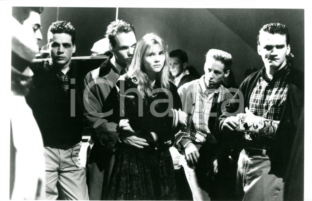1989 CINEMA "Lost Angels" - Amy LOCANE - Don BLOOMFIELD - William O'LEARY Foto Fotografia di agenzia. CONDIZIONI: GFORMATO: 24x15 cm  originale e autentica 1