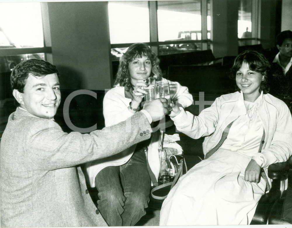 Fotografia d epoca originale 1979 BONN Dirottamento Boeing LUFTHANSA 727 Brindisi passeggeri liberati 4 1