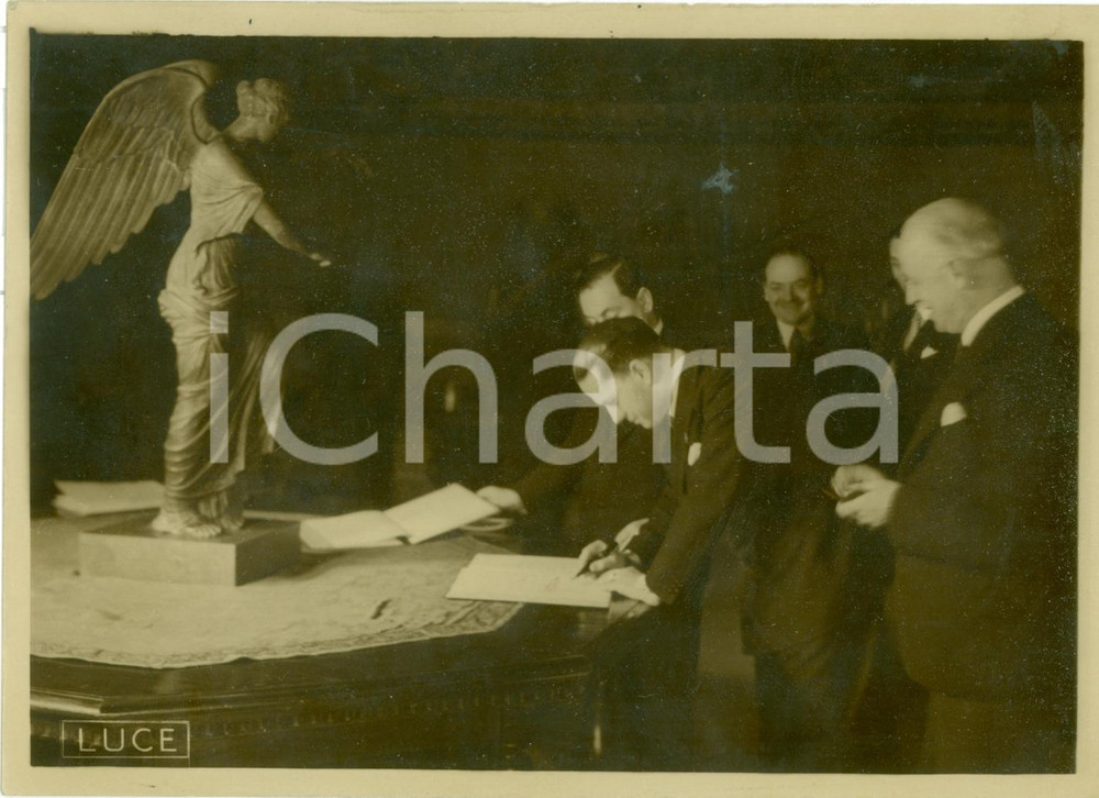 Fotografia d epoca originale 1937 ROMA Galeazzo CIANO firma accordo italoinglese per MEDITERRANEO Foto 2 1