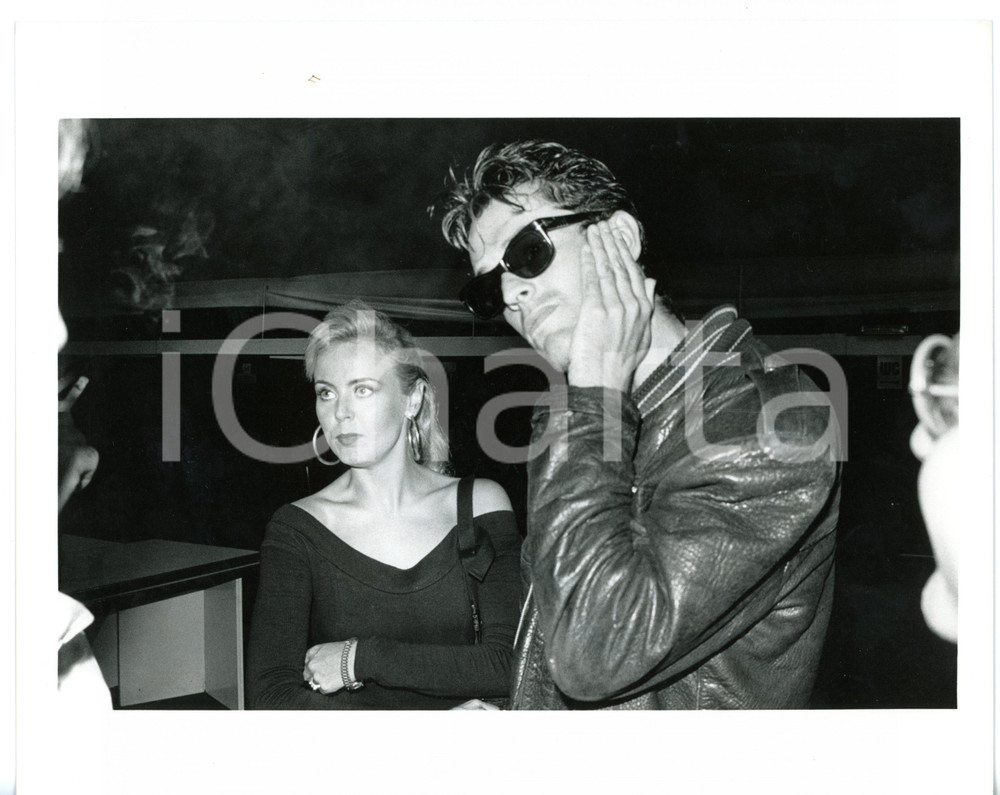 1987 MOSTRA DEL CINEMA DI VENEZIA Attore Rupert EVERETT *Fotografia Fotografia di agenzia. CONDIZIONI: FAIR (bassa qualit&agrave; di stampa)FORMATO: 25x20 cm  originale e autentica 1