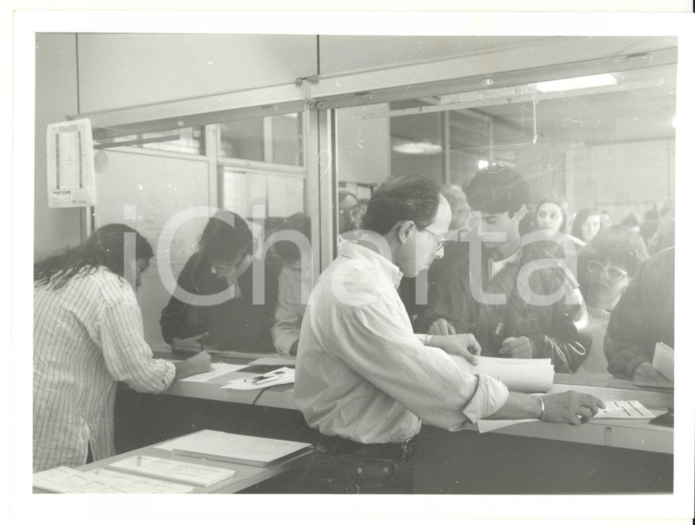 Fotografia d epoca originale 1994 GENOVA Ispettorato della Motorizzazione Civile Foto 24x18 3 1