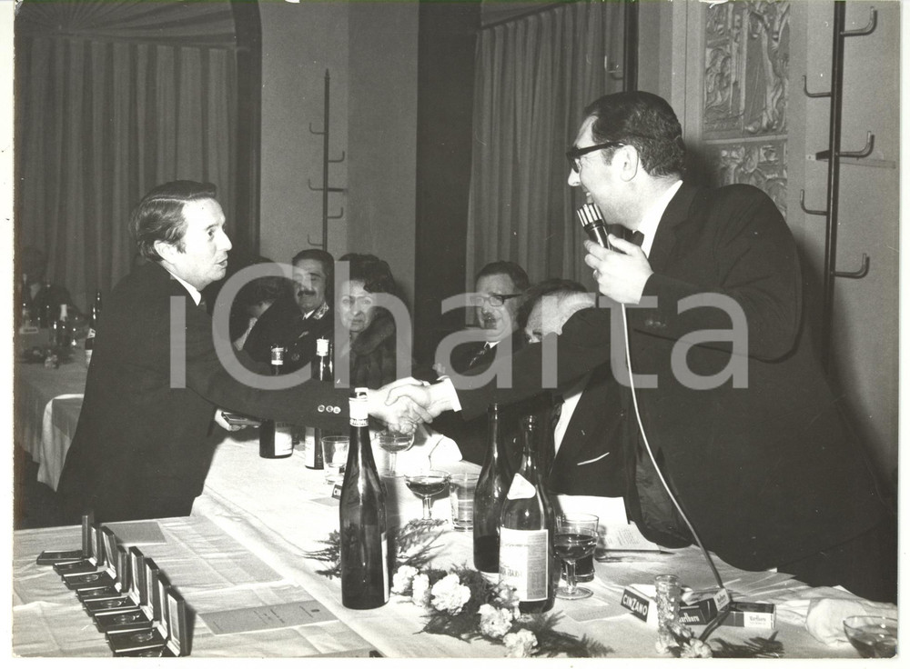 Fotografia d epoca originale 1990 ca GENOVA Cerimonia di premiazione Fotografia 24x18 cm 16 1