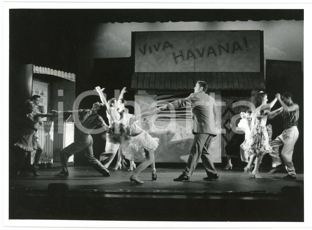 1995 ca MUSICAL - GUYS AND DOLLS Manhattan Musical Theatre, New York - Foto Fotografia di agenzia. CONDIZIONI:GOOD/buonoFORMATO: 17x12 cm originale e autentica 1
