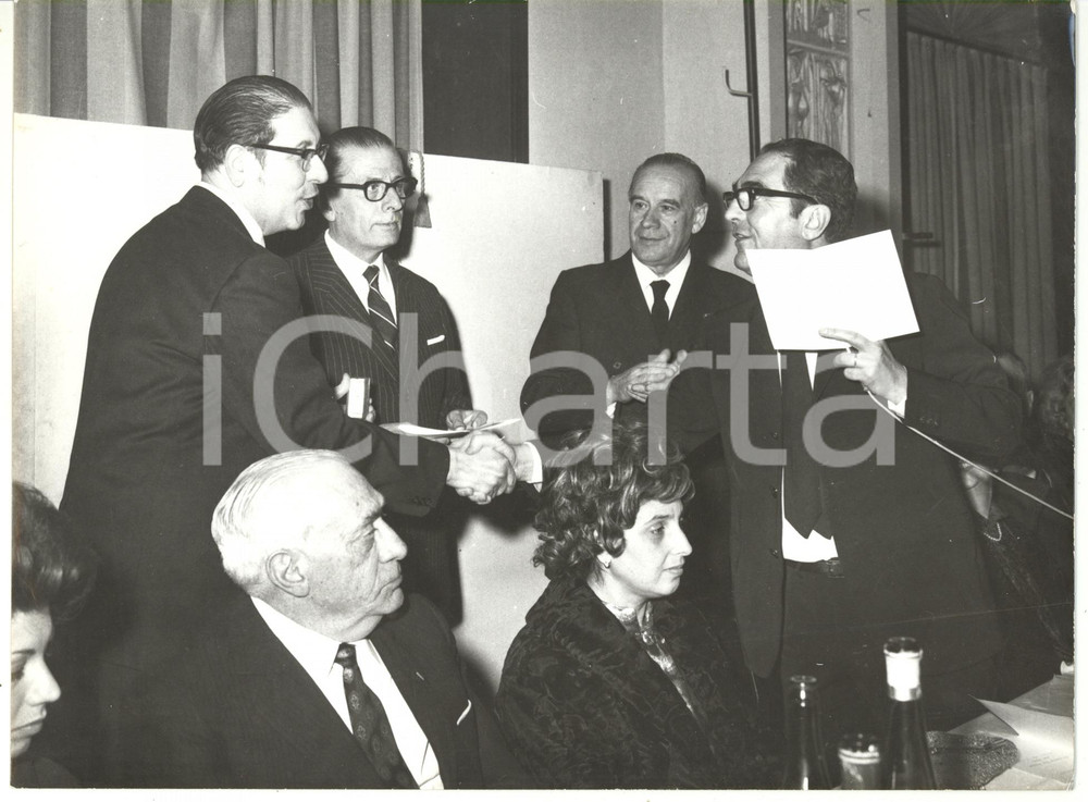 Fotografia d epoca originale 1990 ca GENOVA Cerimonia di premiazione 17 Fotografia VINTAGE 24x18 cm 1