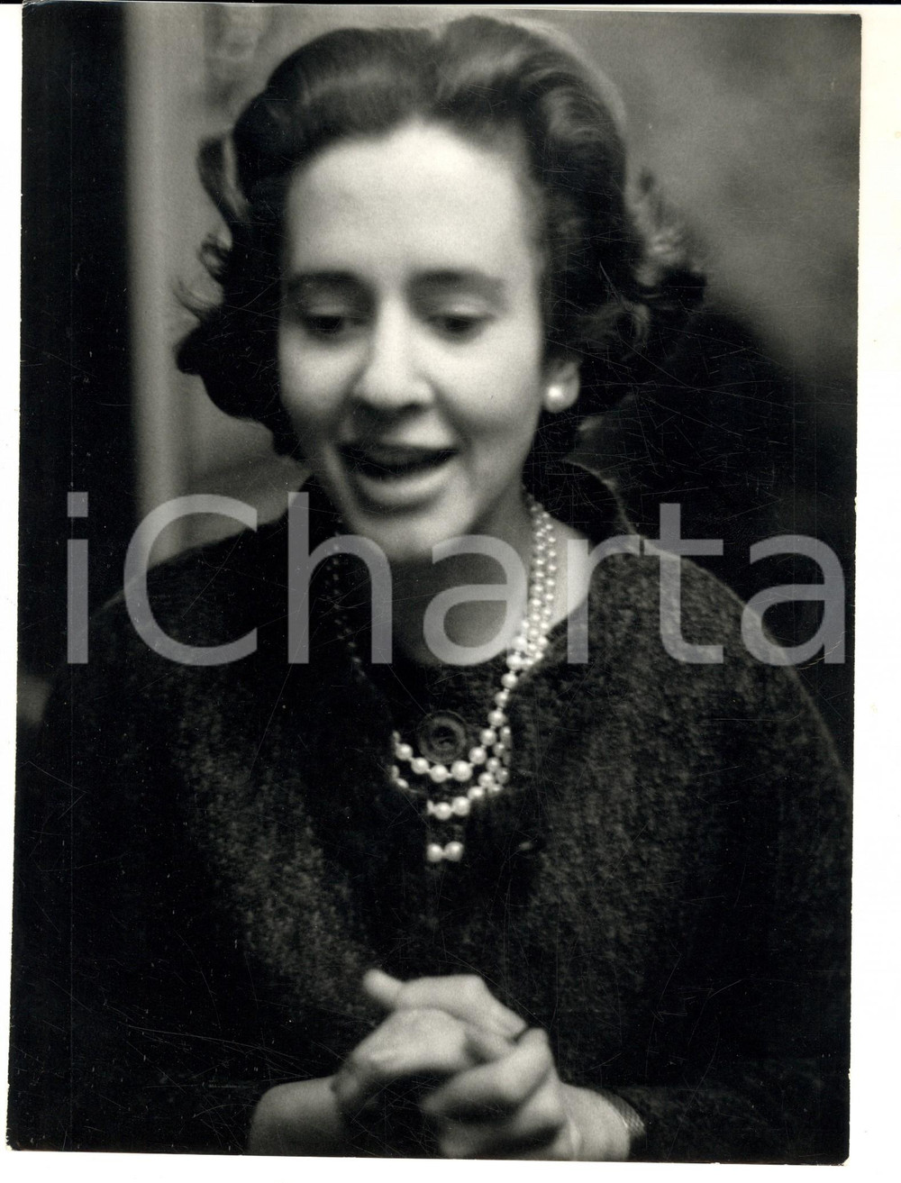 Fotografia d epoca originale 1960 ca BELGIO Ritratto regina Fabiola in abito scuro Foto 20x25 cm 4 1