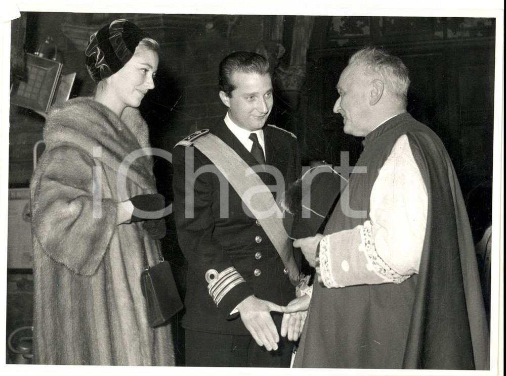 Fotografia d epoca originale 1960 ca BRUXELLES Alberto e Paola del BELGIO con mons. LéonJoseph SUENENS Foto 1