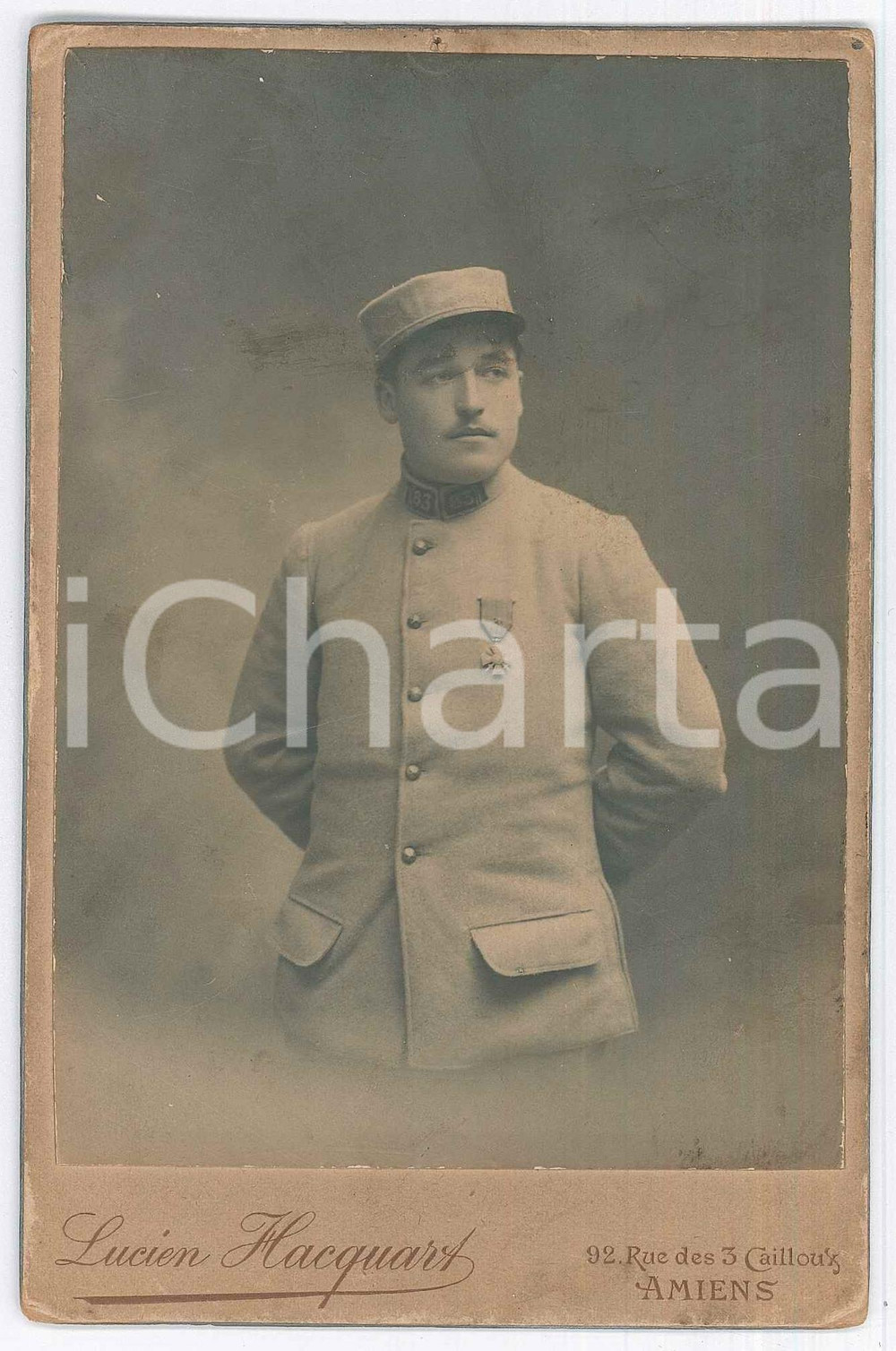 Fotografia d epoca originale 1918 WW1 AMIENS ARMEE DE TERRE Officier 83e rgt Photo Lucien HACQUART 11x16 1
