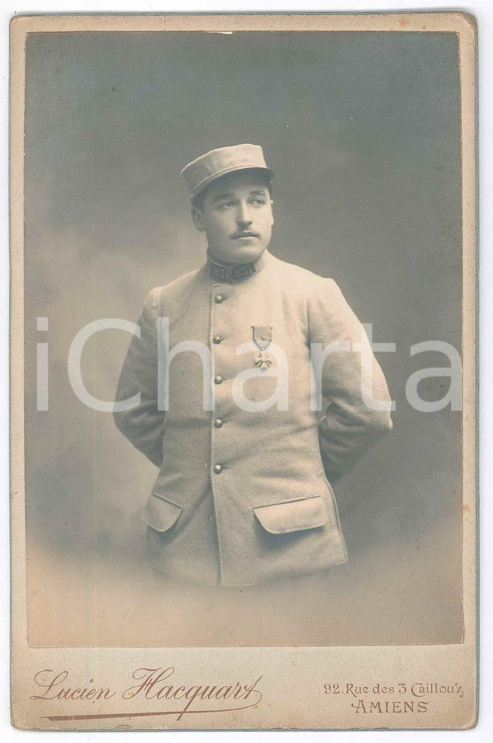 Fotografia d epoca originale 1918 WW1 AMIENS ARMEE DE TERRE Officier du 83e rgt Photo Lucien HACQUART 11x16 1