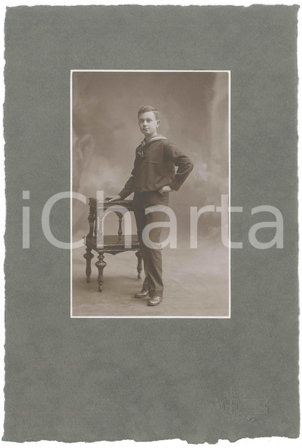 Fotografia d epoca originale 1910 ca MILANO Ragazzo vestito alla marinara  Ritratto  Foto GUIGONI & BOSSI 1