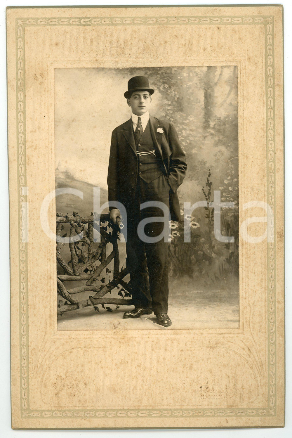 Fotografia d epoca originale 1890 ca HOBOKEN, NEW JERSEY Ritratto di Nicola DI LAURO Photo G. MENKEN 15x22 cm 1