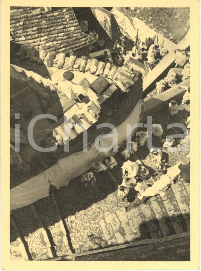 Fotografia d epoca originale 1960 ca COSTUME  ANTICOLI CORRADO RM Processione religiosa Foto 8x12 3 1