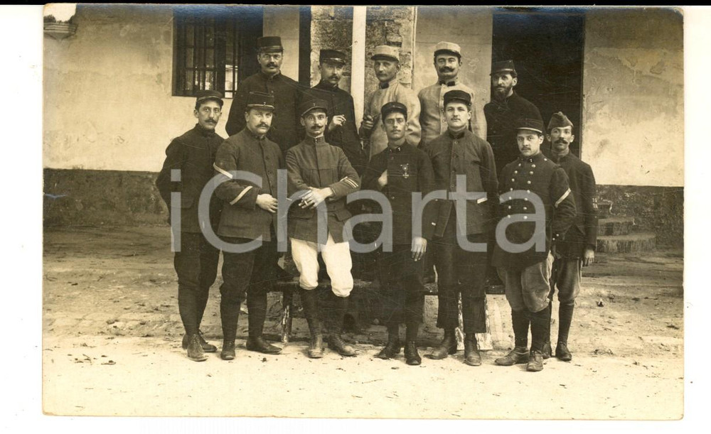 Fotografia d epoca originale 1915 ca WW1 FRANCE Officiers 7e régiment infanterie Photo carte postale 1