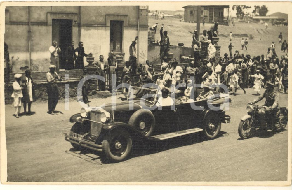 Fotografia d epoca originale 1936 AOI SOMALIA Arrivo regina Maria José di Savoia ? in automobile Foto 1