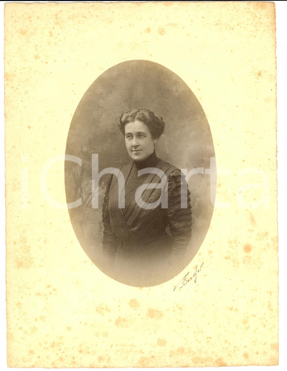 Fotografia d epoca originale 1909 LILLE Portrait de M.me Suzanne DEVILDER MAQUET Photo BERGER Paris 2 1