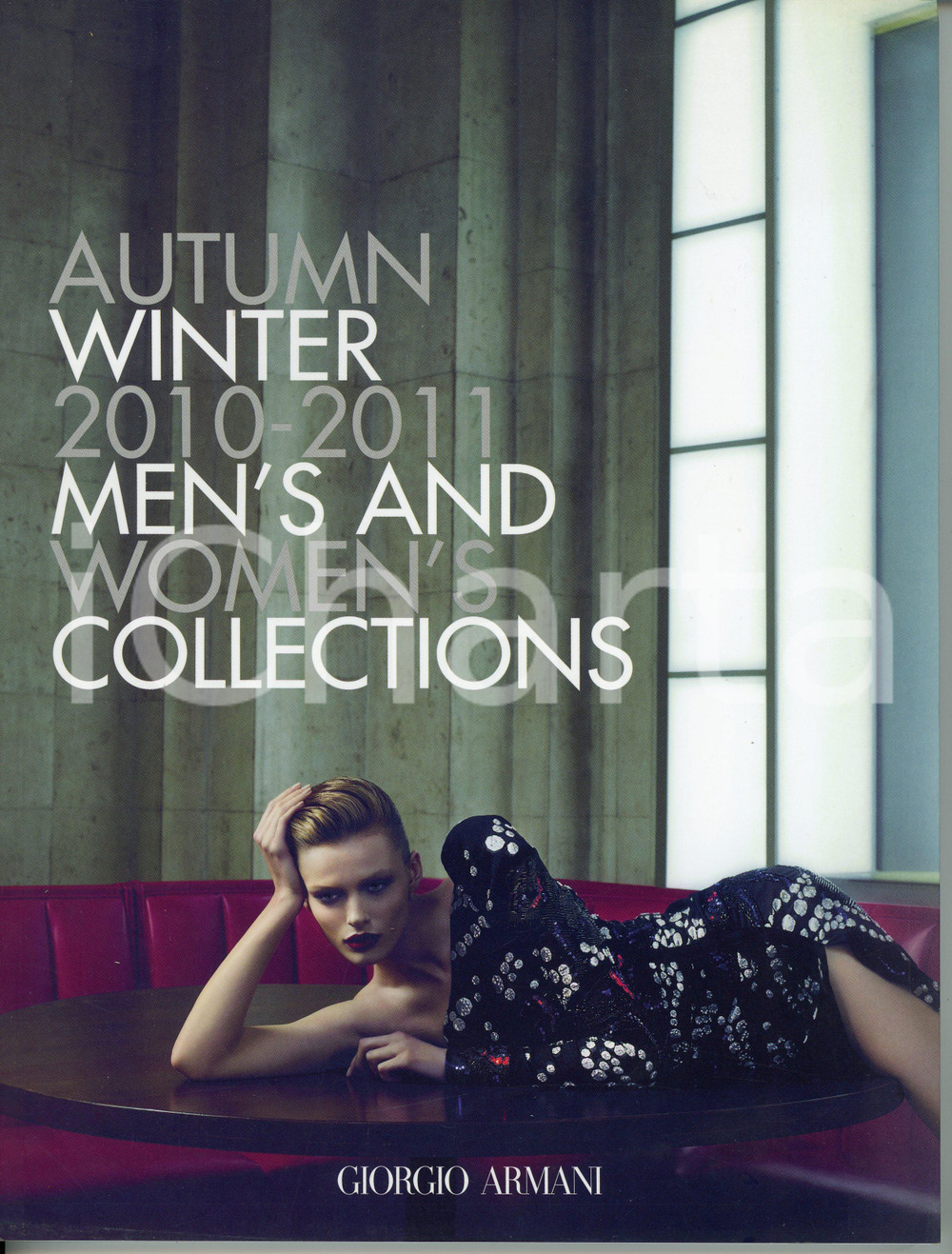 2010-2011 GIORGIO ARMANI Autumn / Winter men's and women's collection *Catalogue Catalogo illustrato d'epoca con DVD. CONDIZIONI:GOOD/buonoFORMATO: 21x29 cm originale e autentica 1