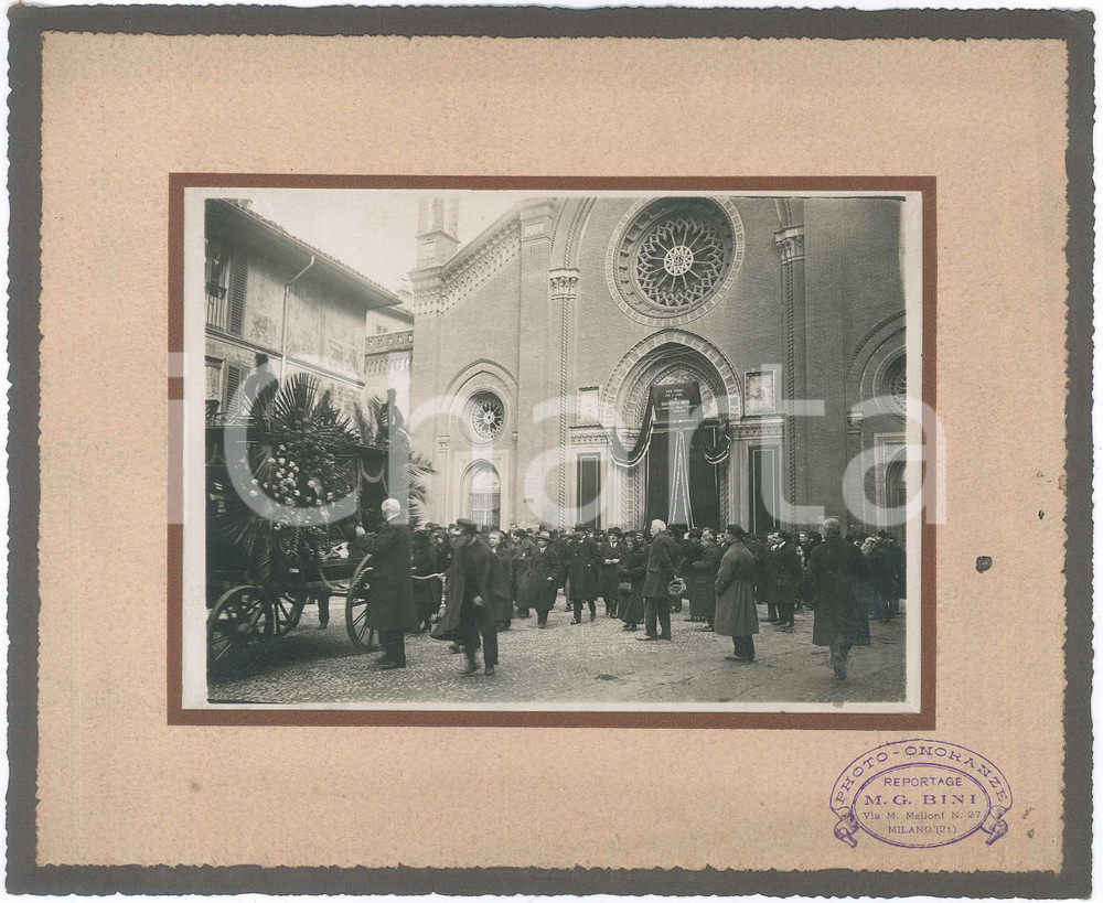 Fotografia d epoca originale 1915 ca MILANO S. Maria del Carmine  Funerali Ernesto ORSI 1 Foto BINI 1