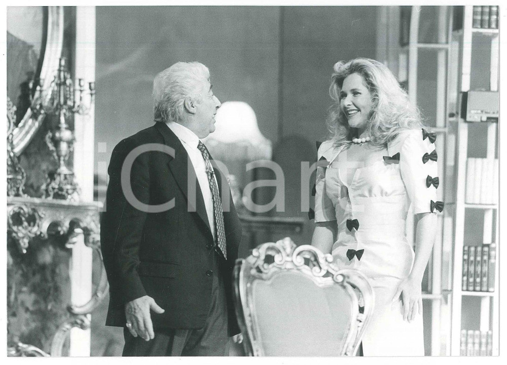 Fotografia d epoca originale 1988 TEATRO Una zingara m ha detto...  Gino BRAMIERI Cinzia BERNI Foto 17x12 1
