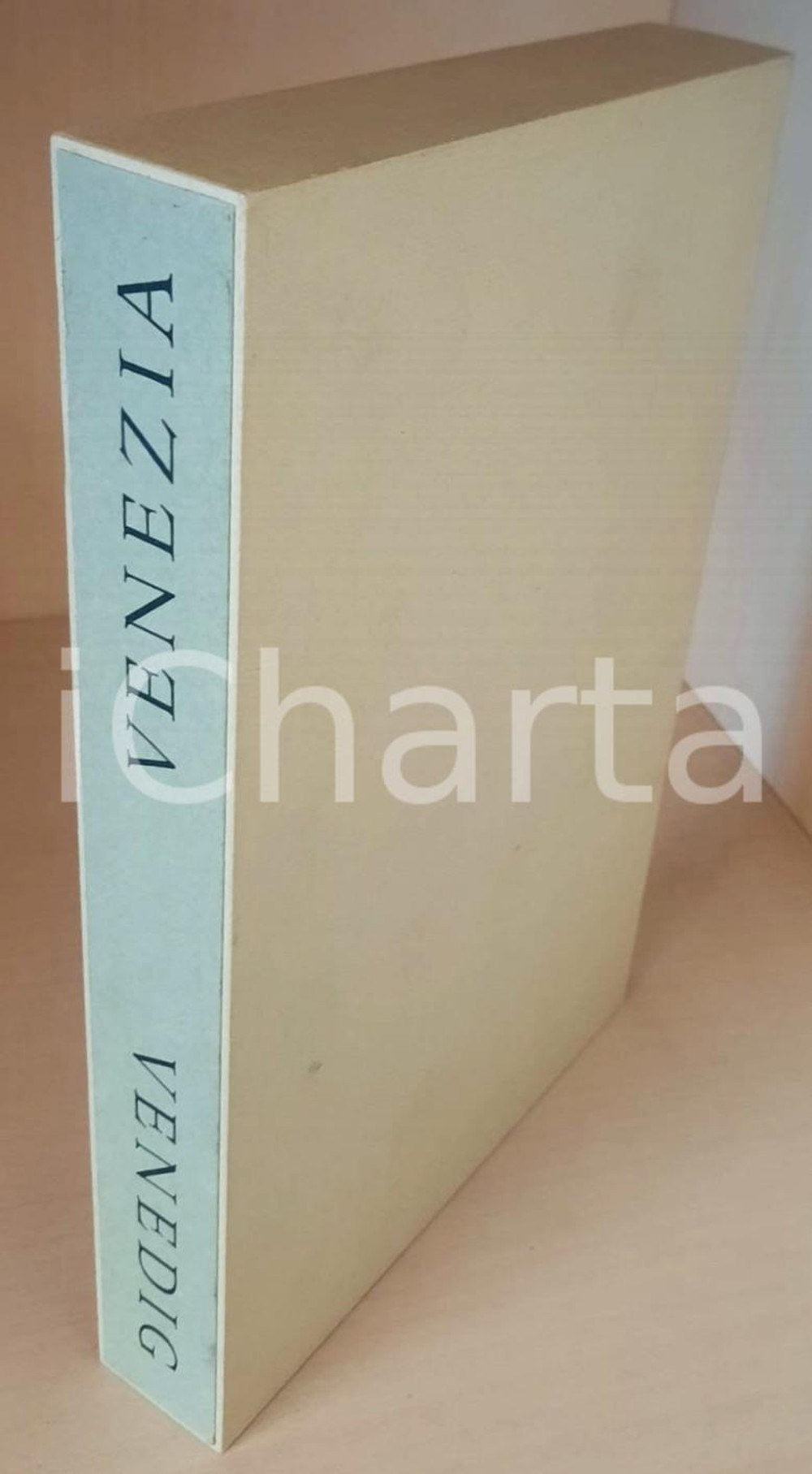 1988 GOETHE - LANGE - Venezia 1740 - 1786 - 1987 Venedig *Ed. CTL Leporello, con testo in italiano e in tedesco.Custodia cartonata.EDITORE: CTL - VeneziaPAGINE: 2x42 CONDIZIONI:GOOD/buonoFORMATO: 17x27 cm originale e autentica 1