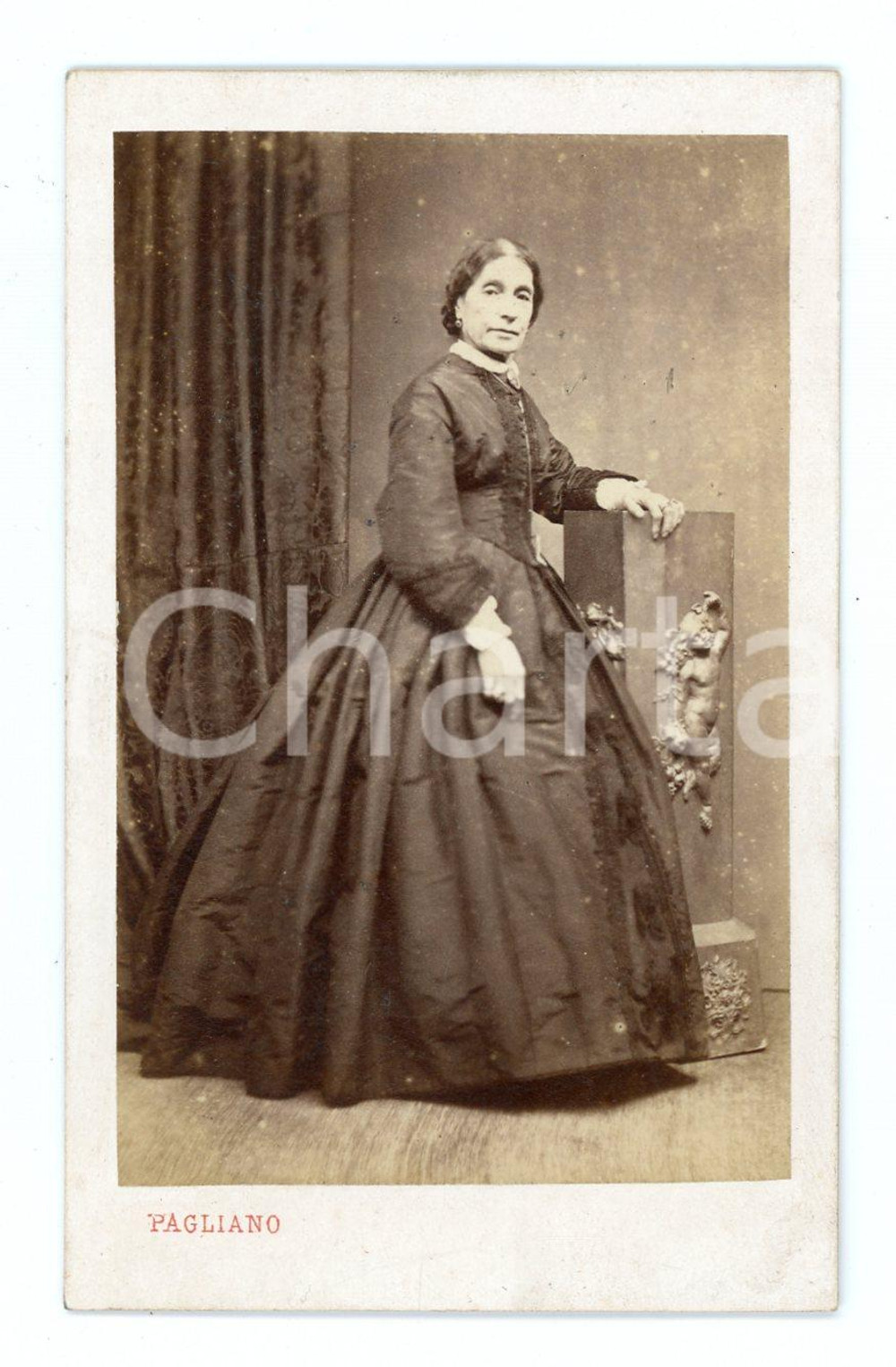 1900 ca MILANO Canonica SAN BABILA Ritratto di donna anziana CDV Foto PAGLIANO Fotografia d'epoca montata su cartoncino.  CONDIZIONI:FAIR/discreto Lievi bruniture diffuseFORMATO: 6x10 cm originale e autentica 1