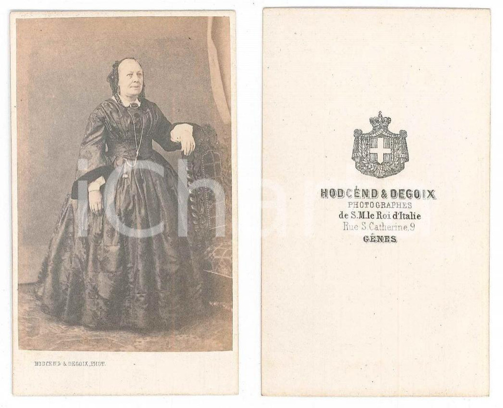 Fotografia d epoca originale 1875 ca GENOVA Anziana donna in abito scuro damascato Foto HODCEND & DEGOIX CDV 1
