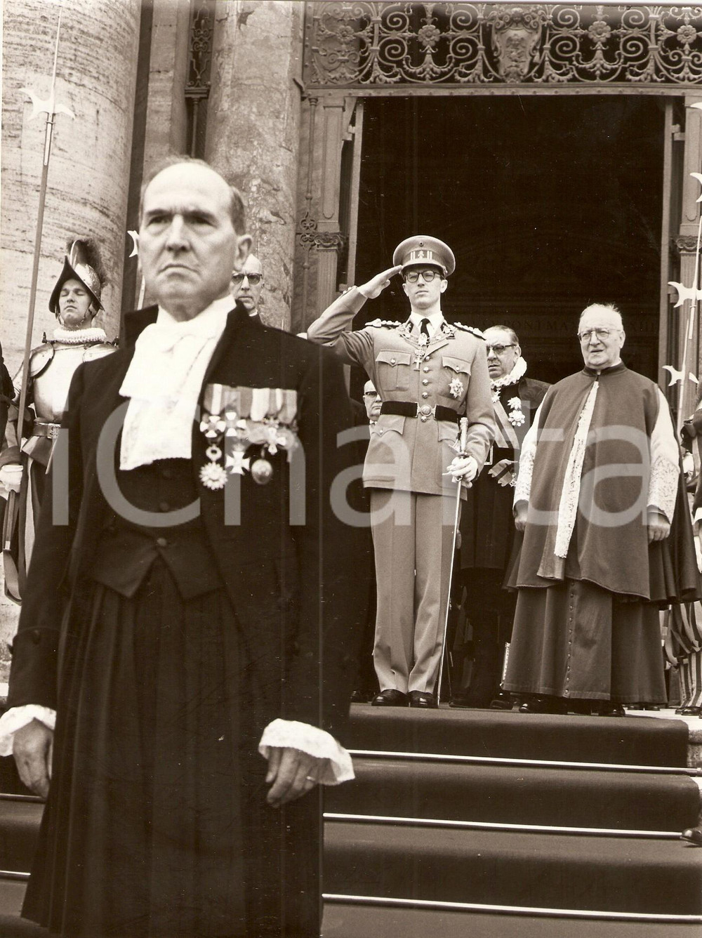Fotografia d epoca originale 1961 CITTA  DEL VATICANO Baldovino del BELGIO Collare Ordine di Cristo Foto 3 1