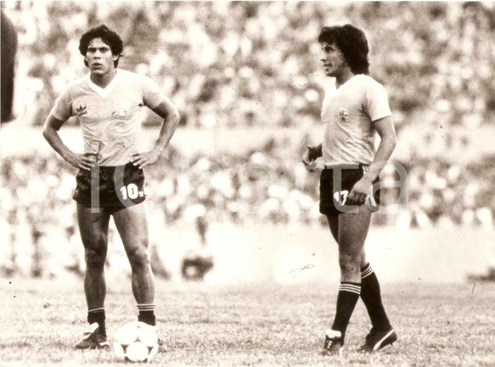 Fotografia d epoca originale 1980 URUGUAY Calcio MUNDIALITO Ruben PAZ Waldemar VICTORINO Foto 3 1