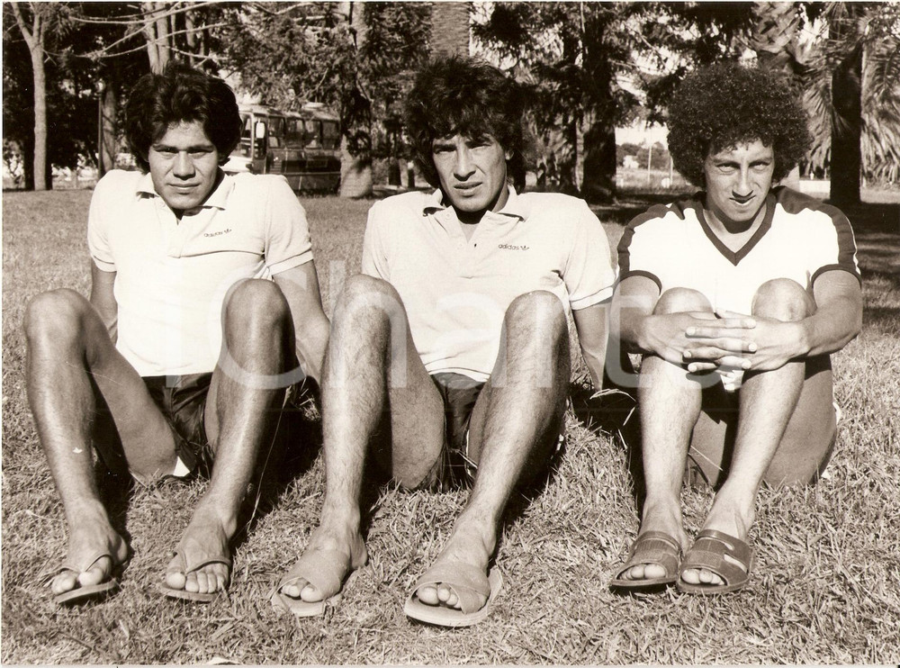 Fotografia d epoca originale 1980 URUGUAY Calcio MUNDIALITO Ruben PAZ Waldemar VICTORINO Venancio RAMOS Foto 1