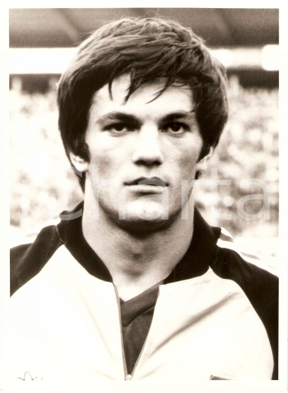 Fotografia d epoca originale 1982 JUGOSLAVIA Calcio MONDIALI Ivan GUDELJ Centrocampista Ritratto Foto 1
