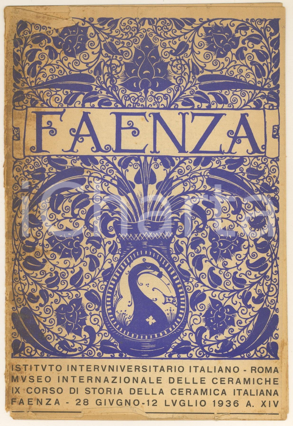 1936 FAENZA Museo delle Ceramiche -  Corso di storia della ceramica - Pieghevole Pieghevole originale d'epoca, contenente programma, informazioni e modulo di iscrizione.Su 8 facciate (4 + 4 f/r) + 1. CONDIZIONI:POOR/danneggiato strappi marginali; bruniture alla prima paginaFORMATO: 13x23 cm originale e autentica 1