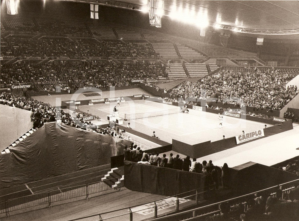 Fotografia d epoca originale 1978 MILANO Palasport San Siro RAMAZZOTTI TENNIS CUP Sponsor CARIPLO Fotografia 1