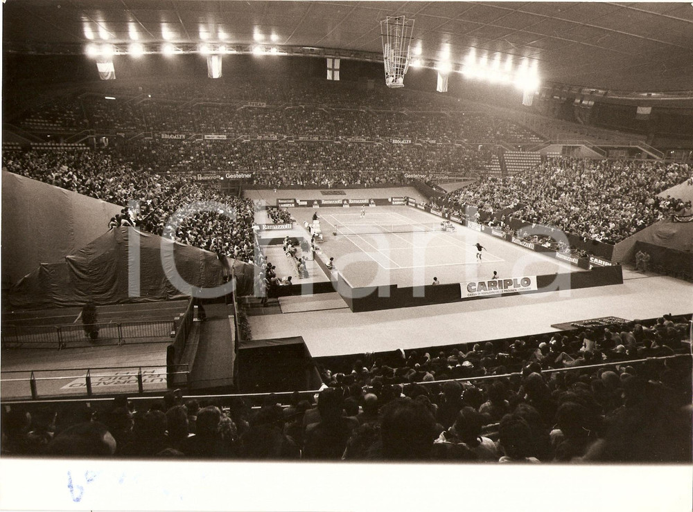 Fotografia d epoca originale 1978 MILANO Palasport San Siro RAMAZZOTTI TENNIS CUP Sponsor CARIPLO Fotografia 1