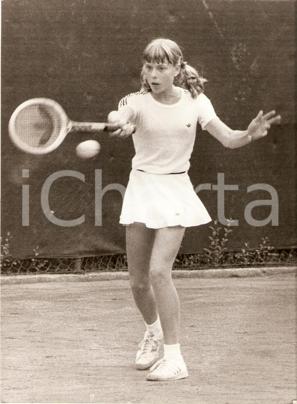 Fotografia d epoca originale 1980 ca SVIZZERA Tennis Lilian DRESCHER KELAIDIS durante allenamento Fotografia 1