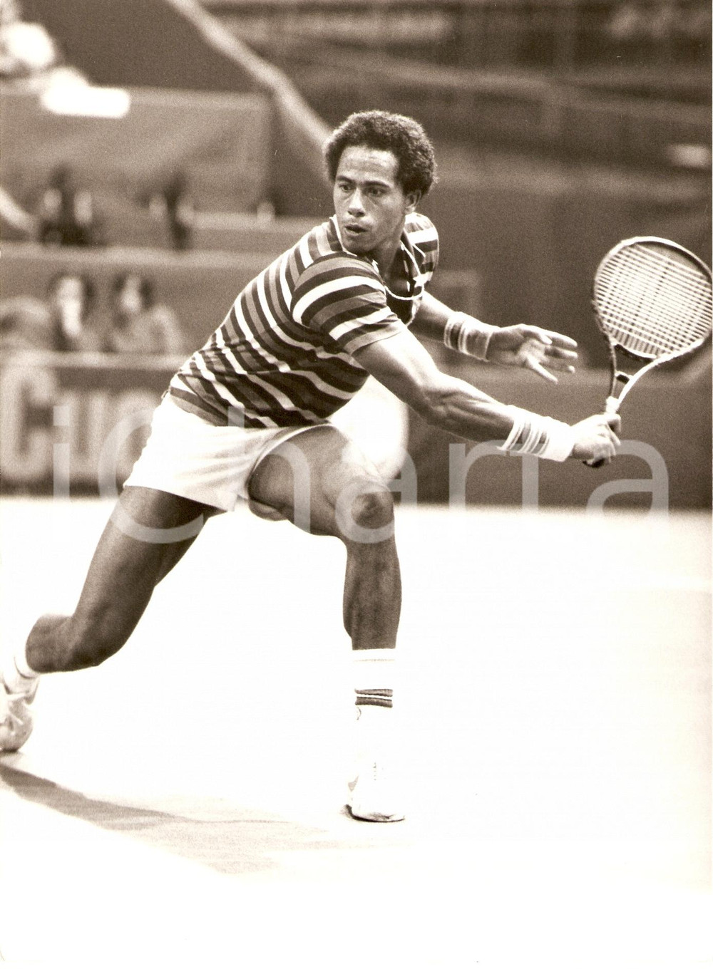 Fotografia d epoca originale 1982 MILANO Cuore Tennis Cup  Rovescio di Chip HOOPER Fotografia 1