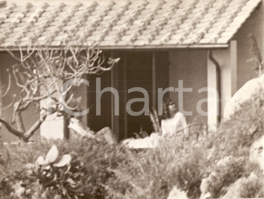 Fotografia d epoca originale 1965 ca CALA PICCOLA Argentario Liz TAYLOR Richard BURTON scoprono paparazzi 5 1