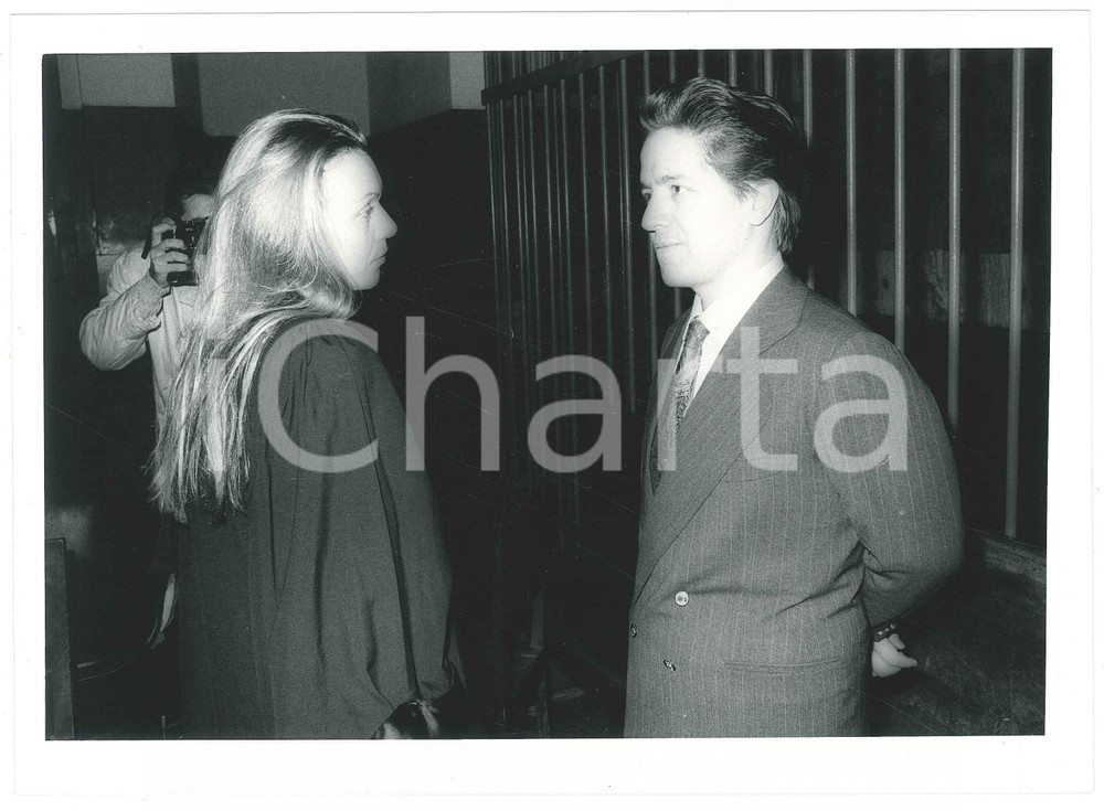 Fotografia d epoca originale 1987 MILANO Processo VERDIGLIONE Armando VERDIGLIONE Martine JODEAU GRYNBERG 1 1