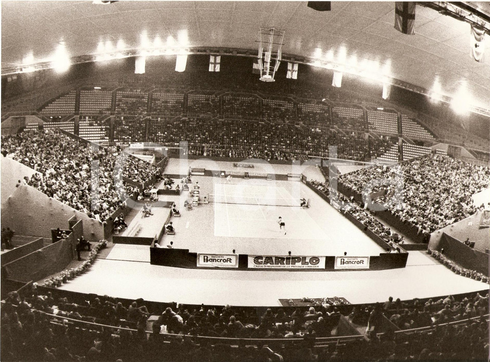 Fotografia d epoca originale 1980 circa MILAN INDOOR Tennis PALASPORT SAN SIRO Panoramica Foto 2 1