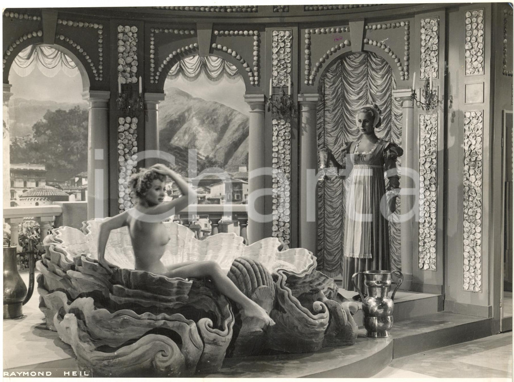 Fotografia d epoca originale 1952 CINEMA Un caprice de Caroline chérie  Martine CAROL  NAKED Foto 1