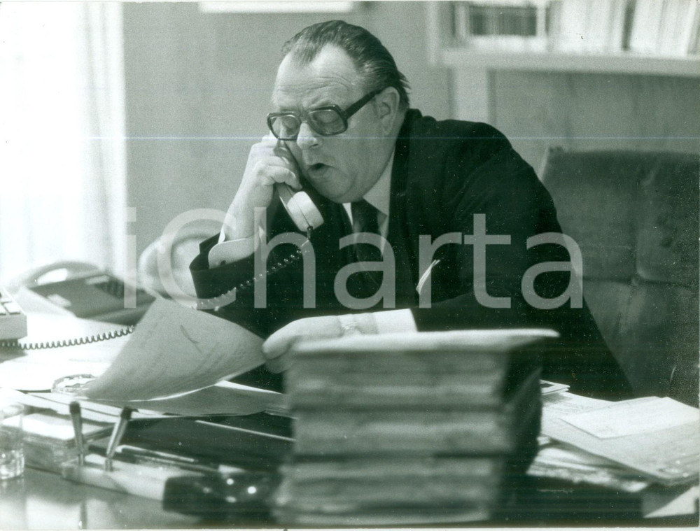 Fotografia d epoca originale 1978 BONN HansJürgen WISCHNEWSKI discute al telefono Foto 3 1