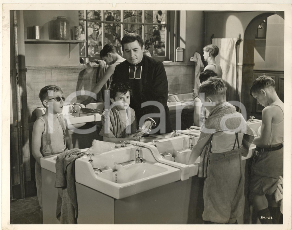 Fotografia d epoca originale 1954 CINEMA Film Tre Green Scarf  Leo GENN Richard O SULLIVAN Photo 26x21 1