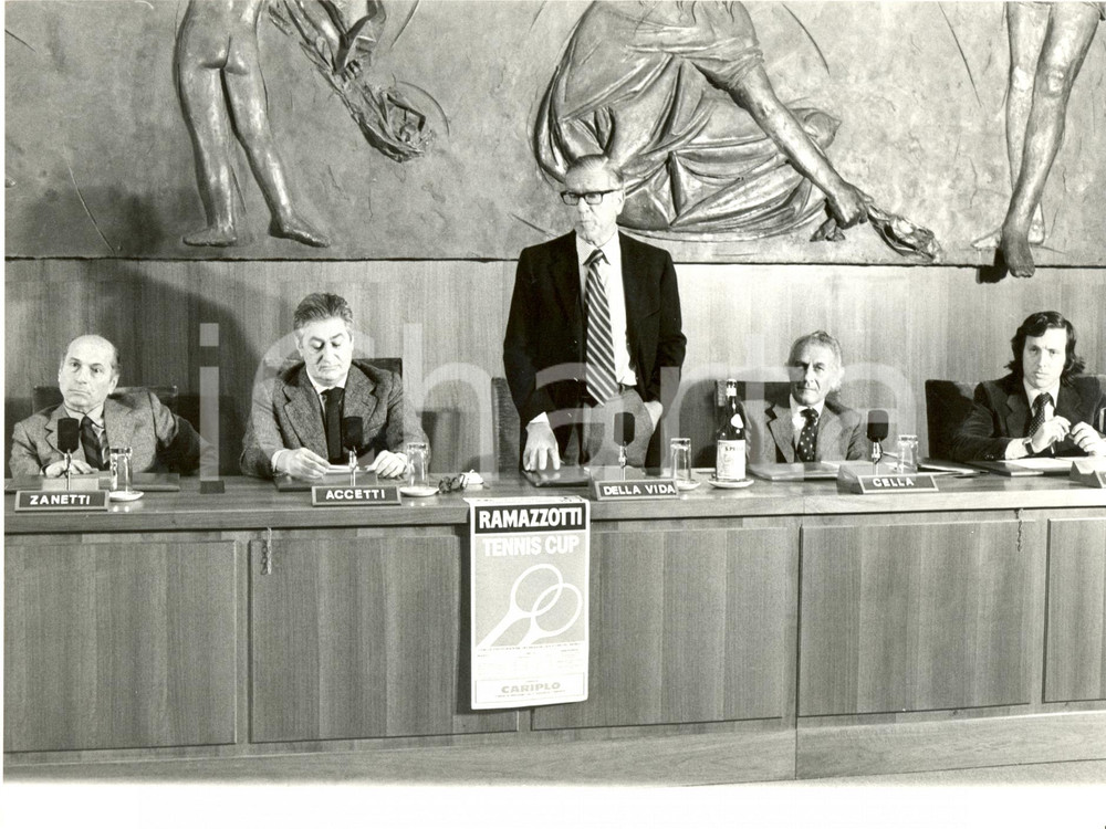 Fotografia d epoca originale 1980 MILANO Tennis RAMAZZOTTI CUP Carlo DELLA VIDA  Trofeo Città Milano 1